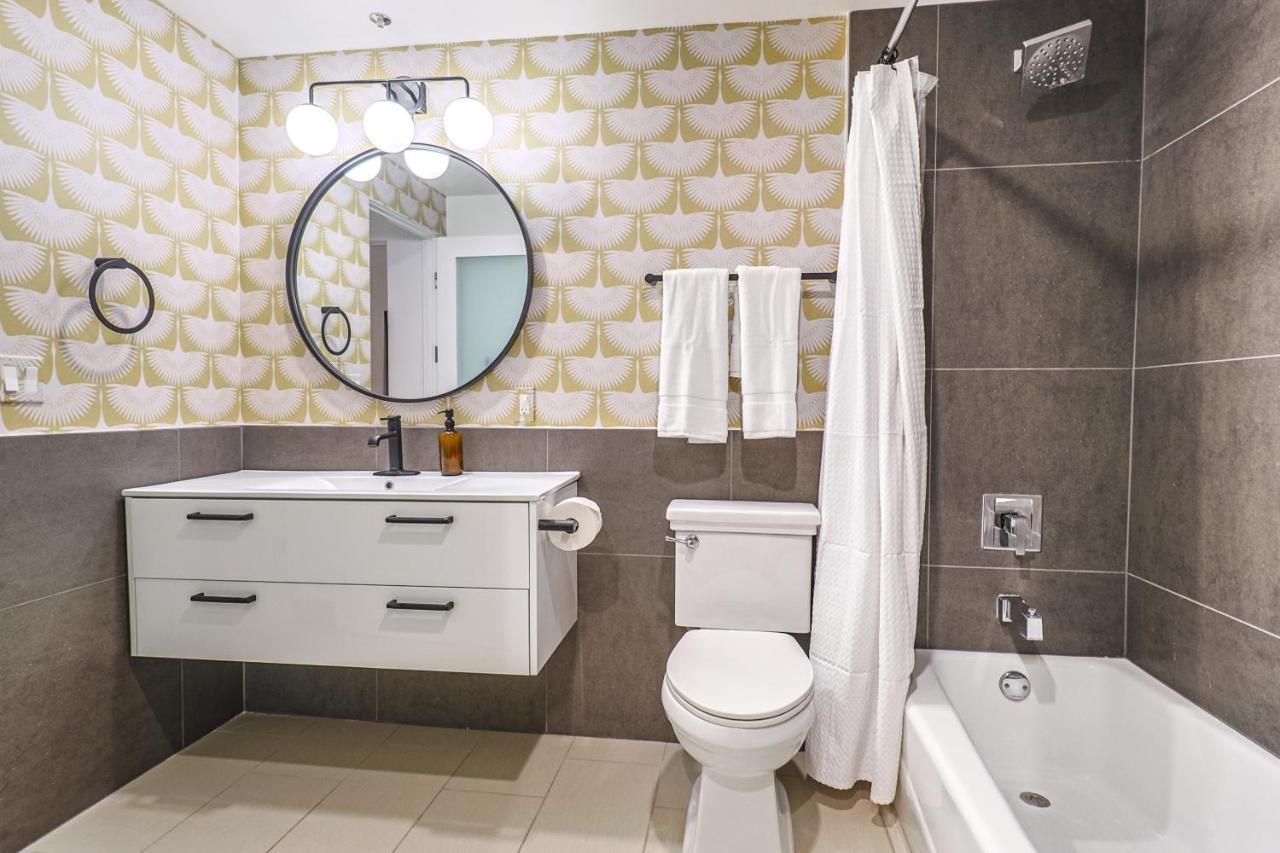 Stunning 1 Bdr 1 Bth, Pool, Jacuzzi Apartment Los Angeles Luaran gambar