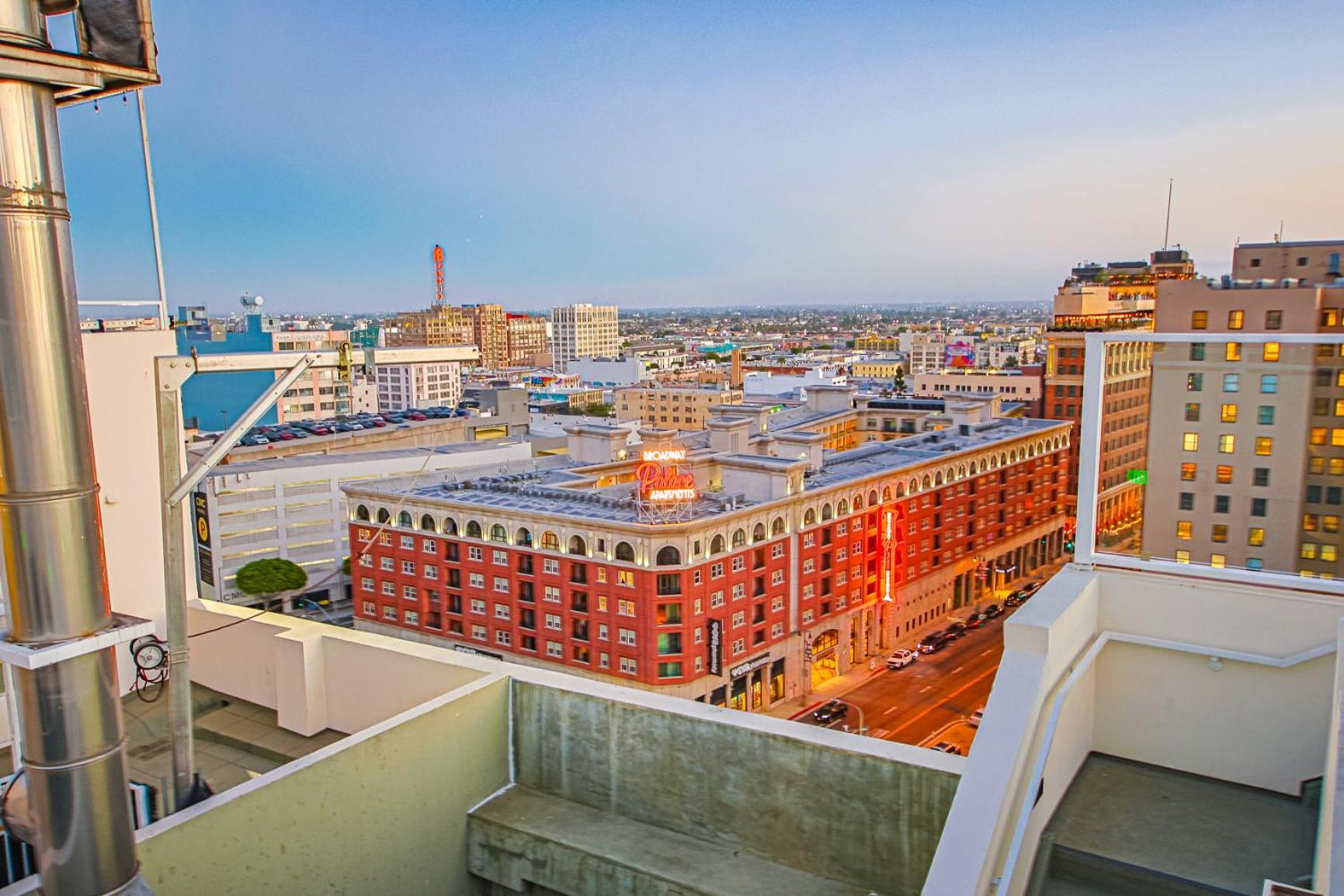Stunning 1 Bdr 1 Bth, Pool, Jacuzzi Apartment Los Angeles Luaran gambar
